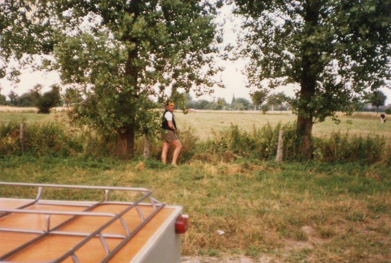 img023